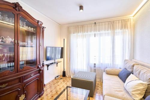 Oeste Apartamento | El patio del Barrio del oeste
