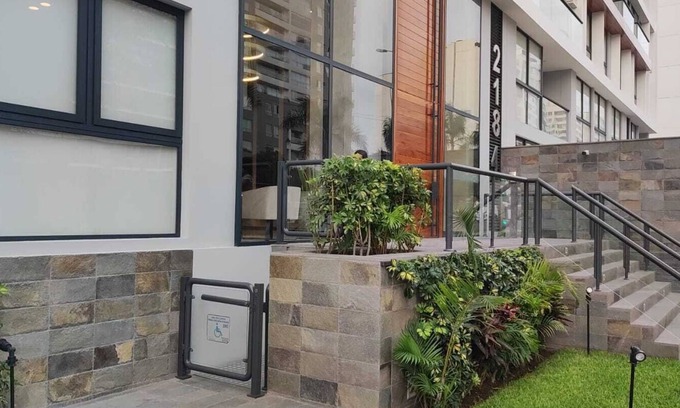 Country Club Apartamento | EL PRAT luxury Apartment relájate en este espacio seguro, tranquilo y elegante