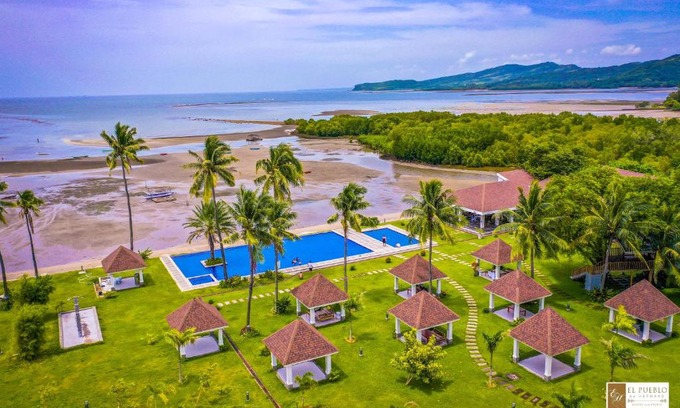 Lian Hotel | El Pueblo De Hermano by Cocotel