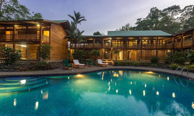 Punta Uva Chalet De Esquí | El Refugio - Escondite de Lujo en el Corazón de la Naturaleza