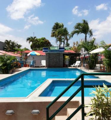 Tonsupa Hotel | El Remanso