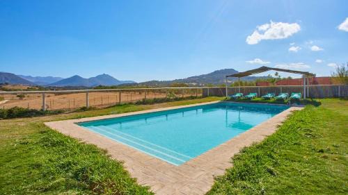 Prado del Rey Casa | El Rincón de Marco y María Prado del Rey by Ruralidays