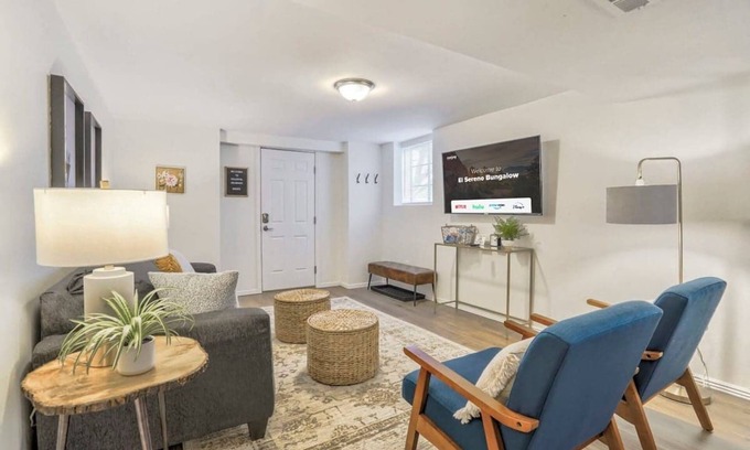 Broadmoor Apartamento | El Sereno Bungalow! Pet-Friendly Ivywild Flat