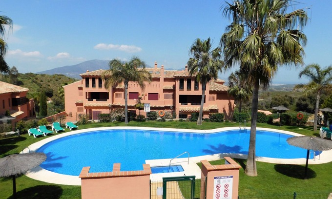Ojen Apartamento | Apartamento ático El Soto de Marbella