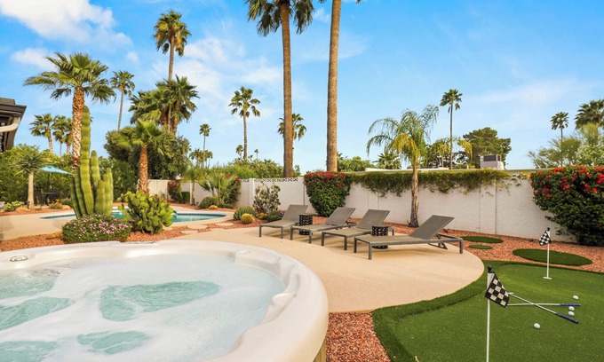 Raskin Estates Casa | El Sueño Retreat | Pool & Spa Oasis