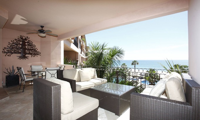 San Jose del Cabo Condominio | El Zalate 5 Star 1400sf 2 Bed Waterfront Inicio $ 199 / Noche - San José