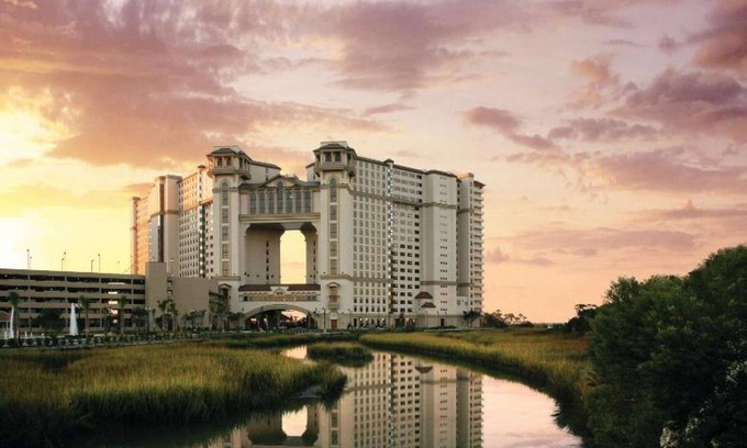 Windy Hill Apartamento | Elegance and Comfort Unite at Jasmine Tower