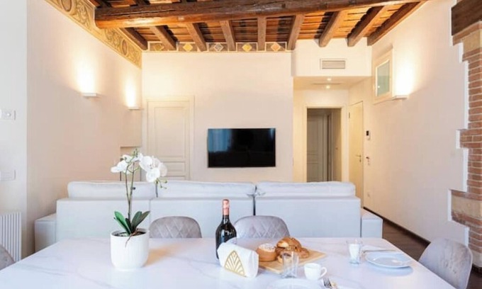 Citta Antica Apartamento | Elegance & Design, 2 Double Bedrooms, Balcony