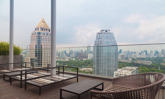 Embassy District Condominio | Elegante Condominio 2 recámaras en el corazón de Bangkok, cerca de Silom y parque Lumpini