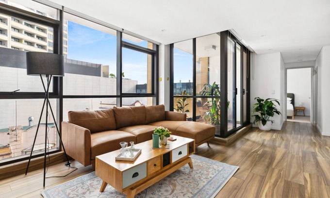 Parramatta Apartamento | Elegant 2-Bed with Pool, Gym & Sauna