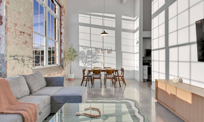 Judson Apartamento | Elegant 2BD Escape | Prime Location near DT GVL