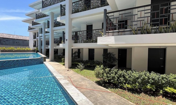 By Pass Ngurah Rai Apartamento | Elegant 2Br (No Kitchen) Apartment At Skales Residence Nusa Dua Bali