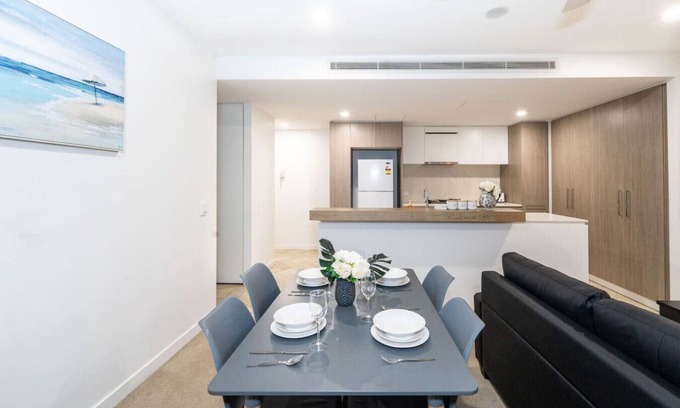 Eagle Farm Apartamento | Elegant 2BR Retreat in Hamilton