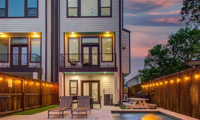 Washington Ave./ Memorial Park Casa | Elegant 3BR 3.5Bath Home with Private Pool
