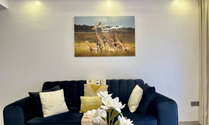 Lavington Apartamento | Elegant 3BR Apartment at 108 Riverside Drive