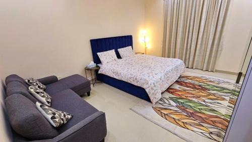Al Khan Apartamento | Elegant 5-bedroom Apartment near Al-Khan Beach