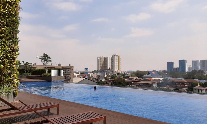 Pinang Apartamento | Elegant and Relaxing Studio Apartment at Springwood Residence