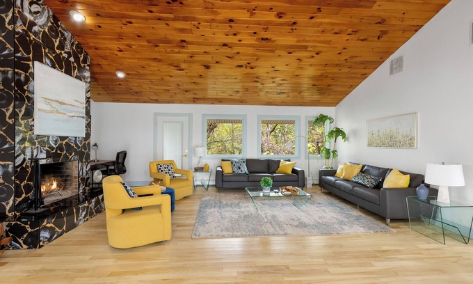 Monroe Casa | Elegant and spacious home with sauna and heated pool