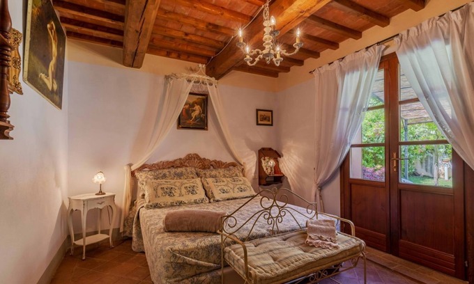 Sassetta Apartamento | Elegante apartamento rodeado de naturaleza con piscina
