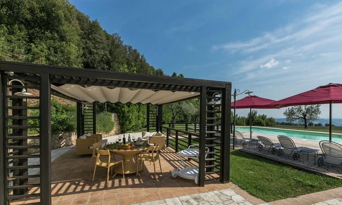 Montoro Apartamento | Elegante apartamento con piscina a 1 hora de Roma