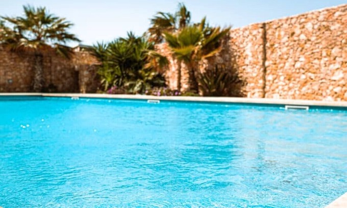 Ggantija Apartamento | Elegant Apt with Open Views