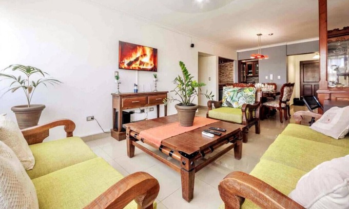 Santo Domingo Apartamento | Elegant, Cozy, Apartment with Timeless Charm Complemented by Modern Amenities