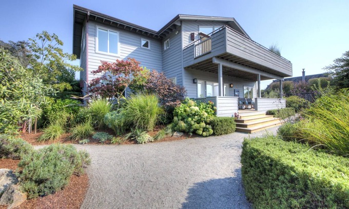 Stinson Beach Casa | Hermoso complejo cerrado a pocos pasos de la playa y a dos cuadras de la ciudad.