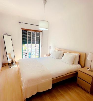 Atalaia Apartamento | Elegant Getaway II - Lisbon- two bedroom apartment in Montijo- 10 mints from the beach