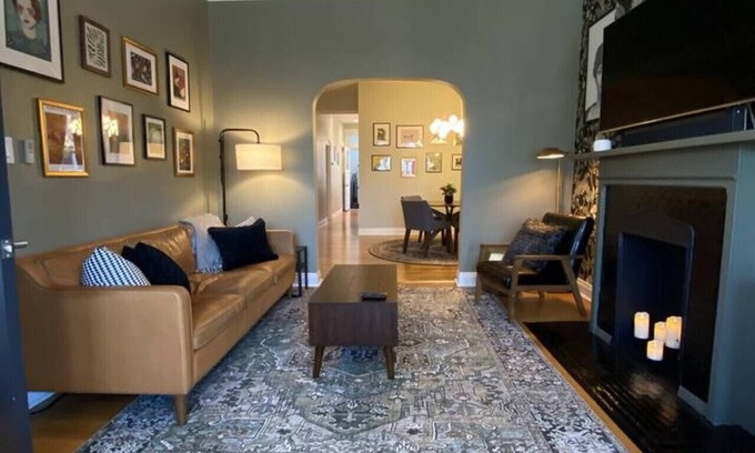 Ravenswood Condominio | Elegant Hideaway in the Heart of Andersonville