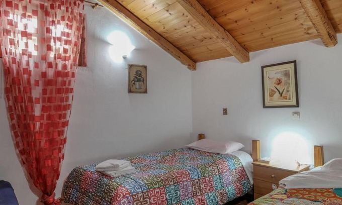 Ano Volimes Casa | Elegant Holiday Home in Volimes with Near the Sea