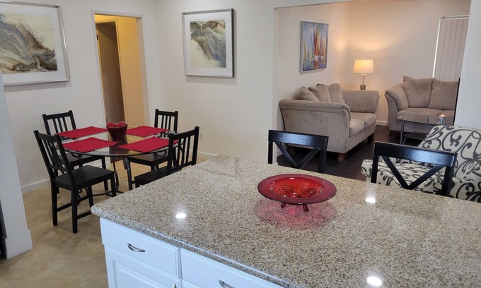 Bell Casa | Elegant home centrally located