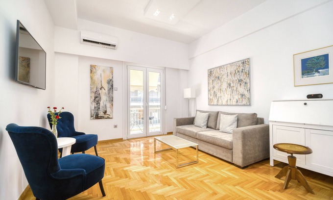 Ilisia Condominio | Elegant Light 2 Bedroom Condo Prime Central Athens
