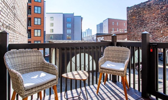 Old City Apartamento | Elegant Old City Loft - Downtown