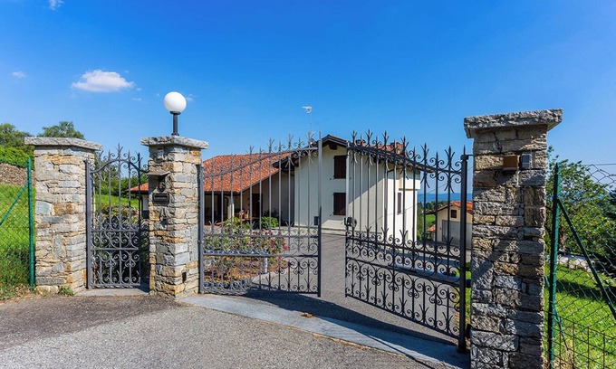 Pollone Apartamento | Elegant reception in nature