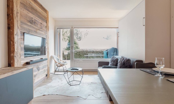 Noes Apartamento | Elegant renovated studio in the center of town