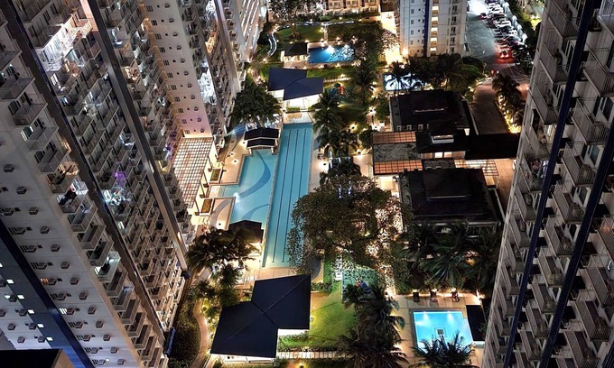 Santo Cristo Apartamento | Elegant Studio @ Grass Residences 1-5 persons only, Quezon City