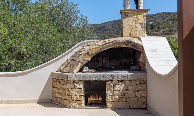 Chia Casa | Elegant villa with fabulous rooftop terrace and private pool