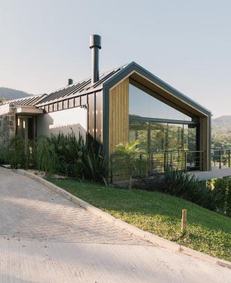 Rancho Queimado Casa | Elegante bangalô de campo 3 - Taquaras Huts
