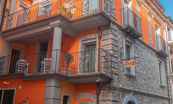Rotonda Apartamento | Elegante e Moderno Bilocale in Mansarda