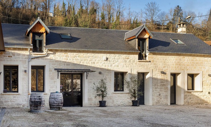 Dommiers Casa | Elegante Maison Familiale en Bord de Forêt, à 1h de Paris