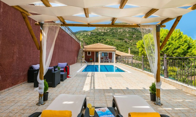 Xirokastello Casa | Eleni Villa de un dormitorio con vistas al mar
