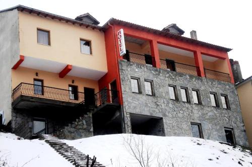 Pisoderi Casa | Eleni's Guesthouse