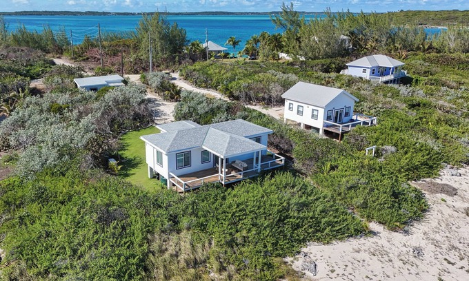 Spanish Wells Casa | From Sunrise to Sunset: Eleuthera's Beauty at Your Doorstep