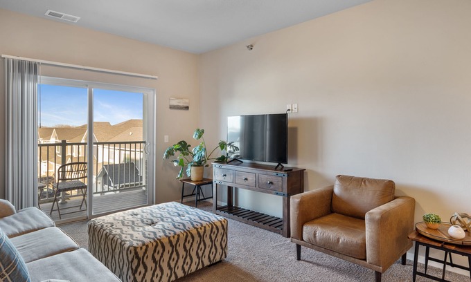 Waukee Apartamento | Elevated Spacious Comfortable 2 King Amenities