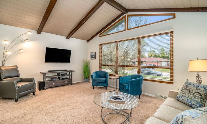 Elgin Casa | Elgin Rental – Greenridge