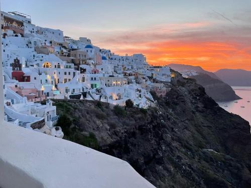 Oia Apartamento | Elias Cave House 270o Caldera View Oia
