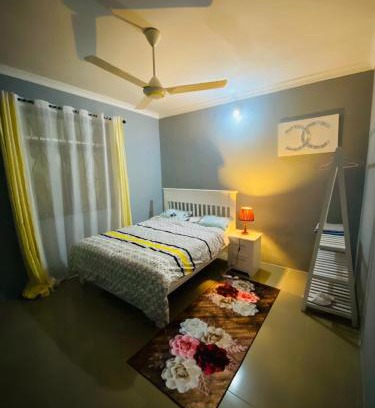 Dar es Salaam Apartamento | Elie's apartment