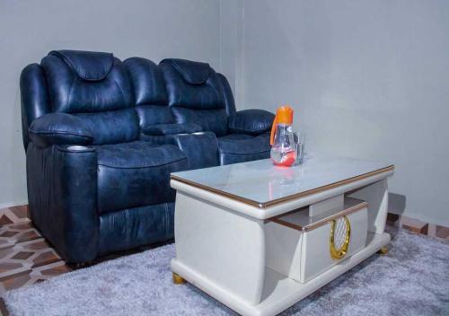Kimana Casa | elighant bnb
