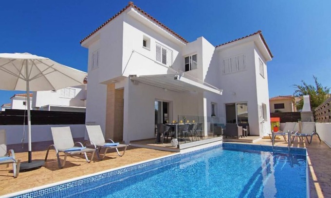 Pernera Villa | Elite Luxury Villa