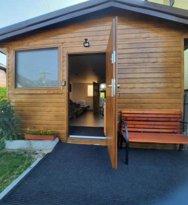 Augustow Casa | Elizabeth -HOUSE